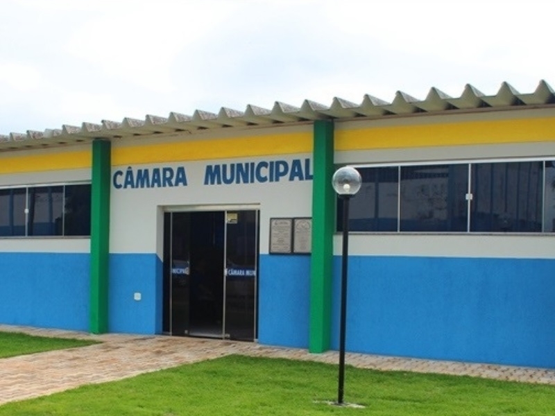 SECRETARIO ELIZEU DE ALMEIDA ESCLARECE DUVIDAS DOS PARLAMETARES